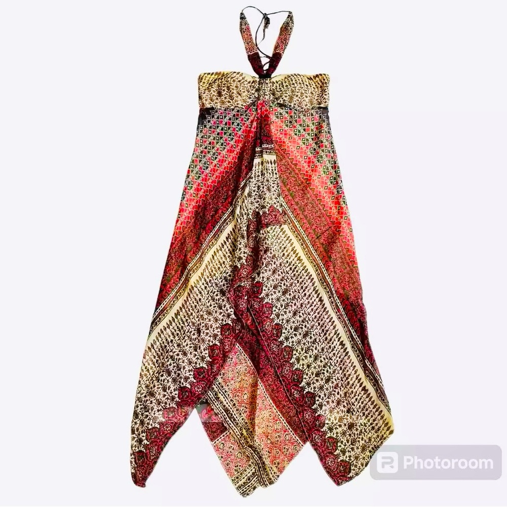 Gorgeous Max and Cleo 100% Silk Handkerchief Dress. Gently worn, size 6